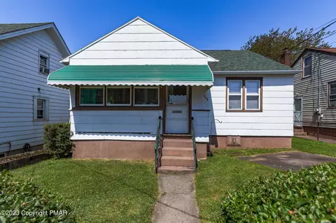 255 North St, Hazleton, PA 18202