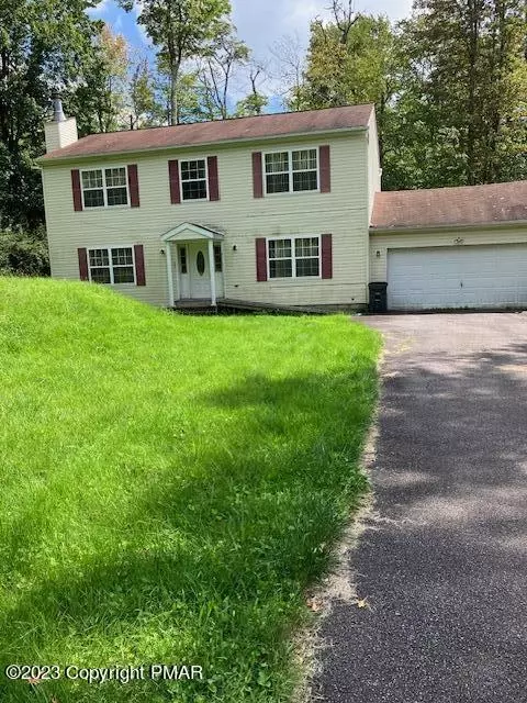 137 Echo Lake Rd, Tobyhanna, PA 18466