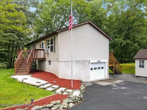 2269 Walnut Trl, Bushkill, PA 18324 photo 30