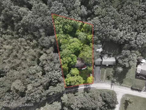 2269 Walnut Trl, Bushkill, PA 18324 photo 41