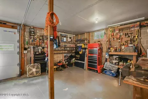 2269 Walnut Trl, Bushkill, PA 18324 photo 26