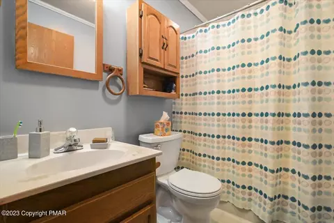 2269 Walnut Trl, Bushkill, PA 18324 photo 22