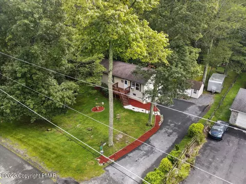 2269 Walnut Trl, Bushkill, PA 18324 photo 38