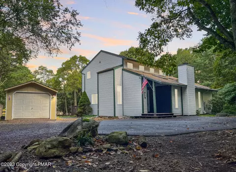 185 Lindbergh Cir, Albrightsville, PA 18210
