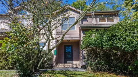 151 Northslope Ii Rd, East Stroudsburg, PA 18302