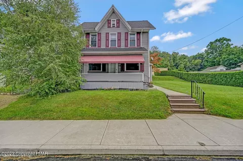 729 S Main St, Bangor, PA 18013