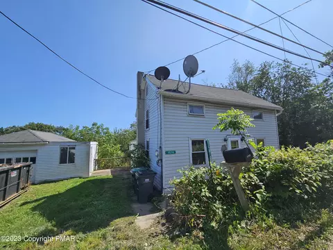 1578 Prospect St, Tobyhanna, PA 18466
