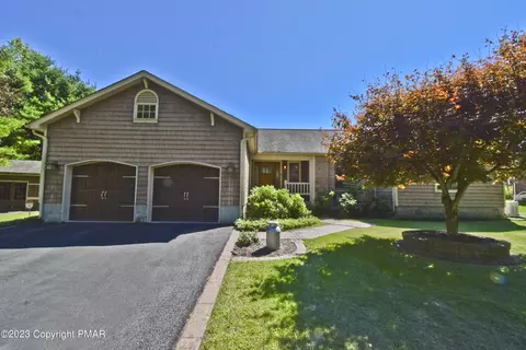 238 Lower Swiftwater Rd, Cresco, PA 18326