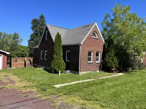1973 E Lizard Creek Rd, Lehighton, PA 18235