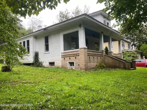 695 State Rd, Barnesville, PA 18214