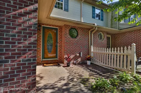 78 Freedom Ter, Easton, PA 18045