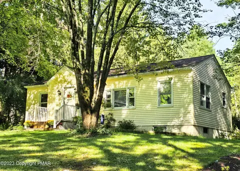 8695 Interchange Rd, Lehighton, PA 18235