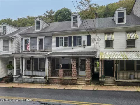 221 W Broadway, Jim Thorpe, PA 18229