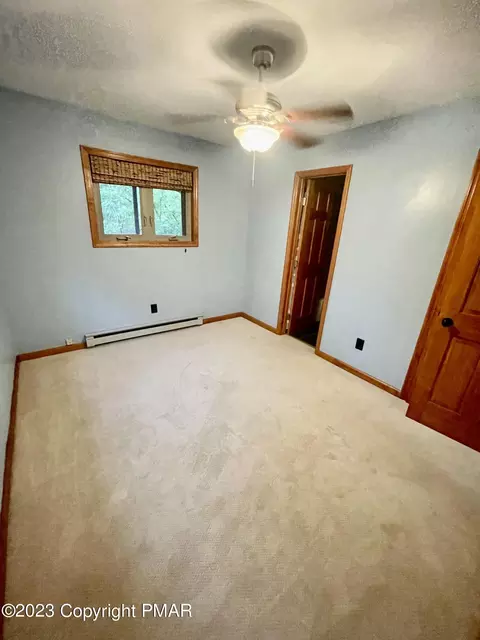5934 Decker Rd, Bushkill, PA 18324 photo 22