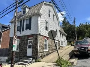 665 Hayes St, Bethlehem, PA 18015