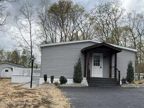 7549 Rocky Rdg, East Stroudsburg, PA 18302