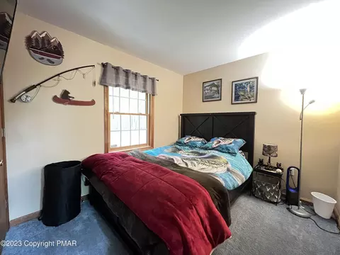 264 Kirkham Rd, Bushkill, PA 18324 photo 14