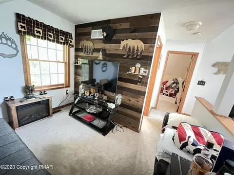 264 Kirkham Rd, Bushkill, PA 18324 photo 23