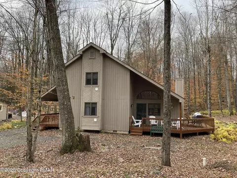1681 Stag Run, Pocono Lake, PA 18347