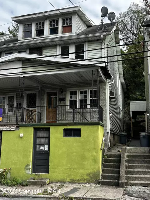 435 Nichols St, Pottsville, PA 17901