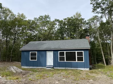 9188 Woodland Trl, East Stroudsburg, PA 18302