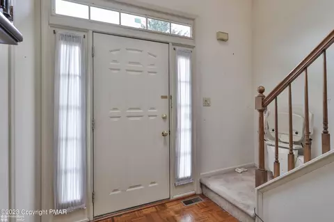 3402 Drighton Ct, Bethlehem, PA 18020 photo 6