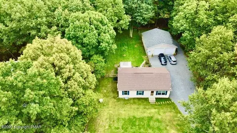 238 Schochs Mill Rd, Blakeslee, PA 18610