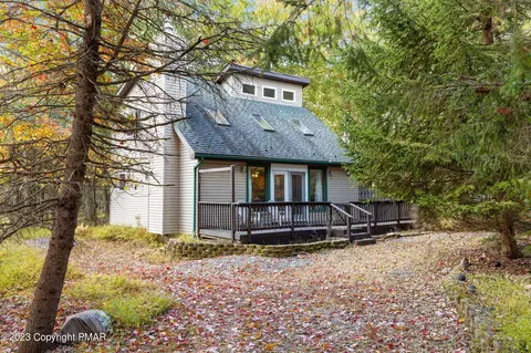 299 Birch Dr, Blakeslee, PA 18610