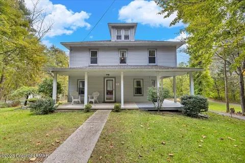 6752 Route 191, Cresco, PA 18326