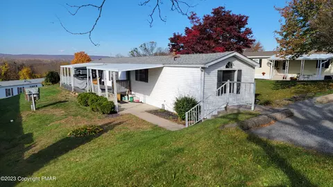 219 Independence Way, Mount Bethel, PA 18343