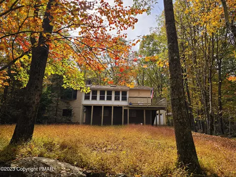 144 Birch Dr, Blakeslee, PA 18610