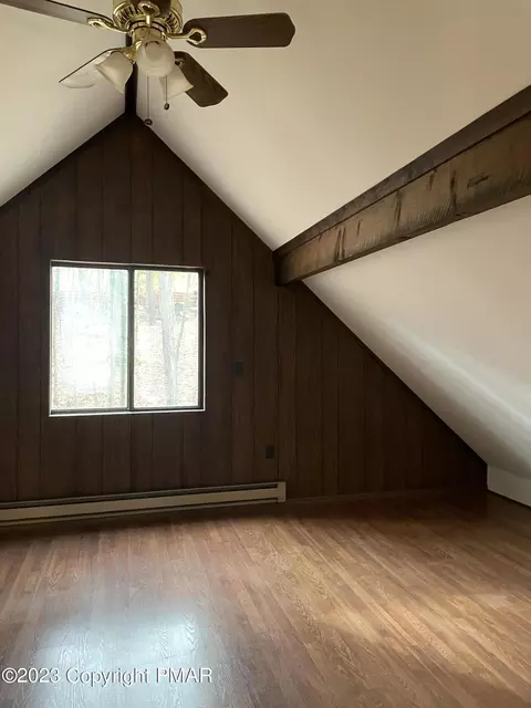 392 Saunders Dr, Bushkill, PA 18324 photo 13