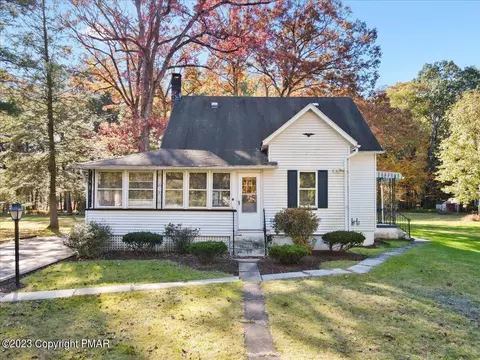 191 Scenic Dr, Kunkletown, PA 18058