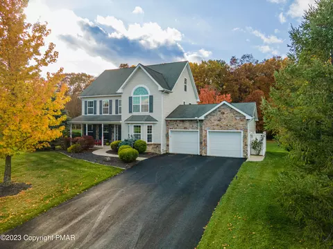 4348 Still Ct, Slatington, PA 18080