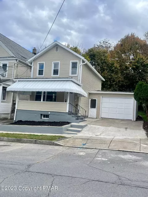 34 Cummiskey St, Wilkes Barre, PA 18702