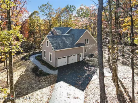 116 Devonshire Dr, Cresco, PA 18326 photo 29