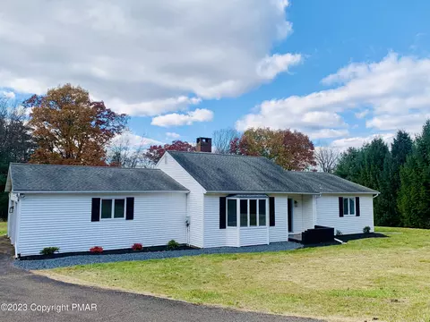 922 Oak View Ct, Saylorsburg, PA 18353