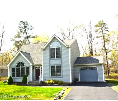 610 Carrock Way, Tamiment, PA 18371
