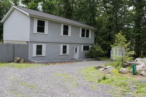 852 Seneca Rd, East Stroudsburg, PA 18302