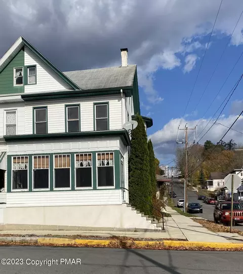 2 W 6th St, Jim Thorpe, PA 18229