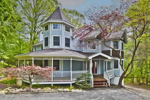 110 Reunion Rdg, East Stroudsburg, PA 18301