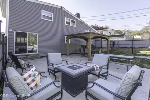 911 Flora Ln, Boothwyn, PA 19061 photo 27