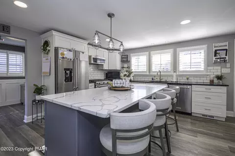911 Flora Ln, Boothwyn, PA 19061 photo 7