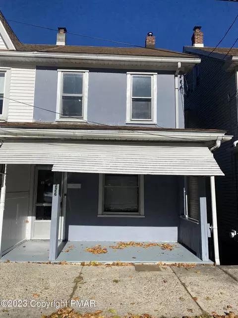 226 E Center St, Nesquehoning, PA 18240