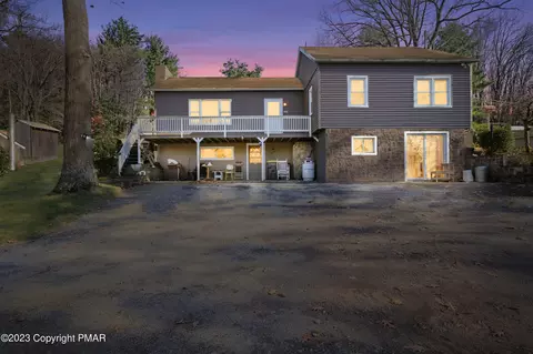 324 Dotters Corner Rd, Kunkletown, PA 18058