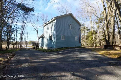 110 Trout Crk, Pocono Lake, PA 18347