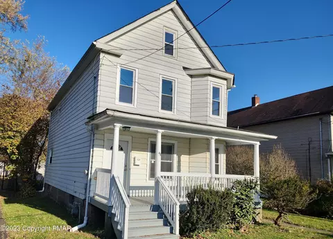 48 N Green St, East Stroudsburg, PA 18301