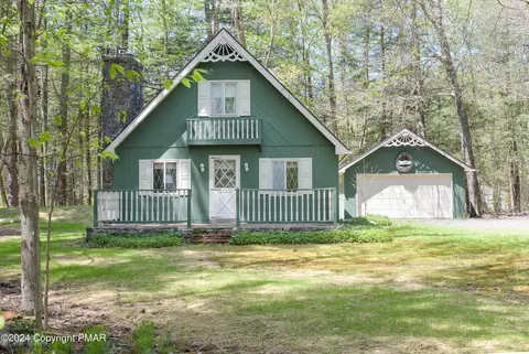 1505 Evergreen Rd, Pocono Pines, PA 18350