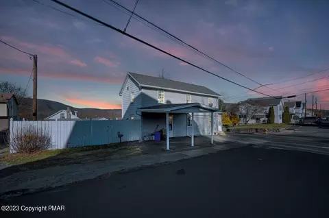 29 Union St, Pittston, PA 18640