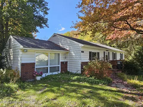 131 Altemose Rd, Pocono Lake, PA 18347